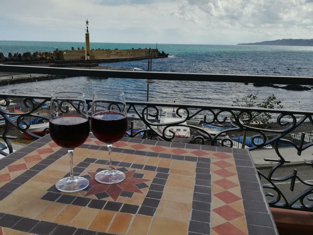 B&B La Spiaggetta Di Stazzo Acireale Exterior foto